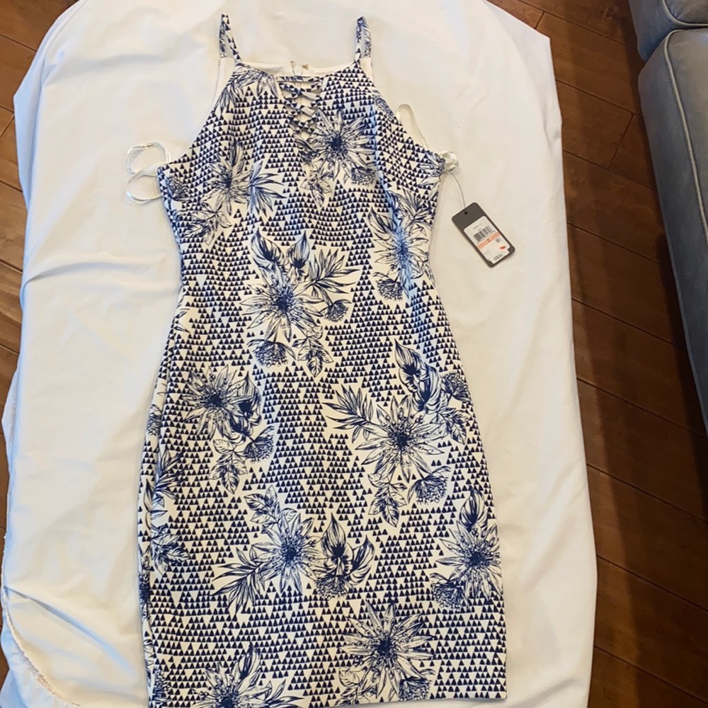 NWT GUESS white and blue floral dress